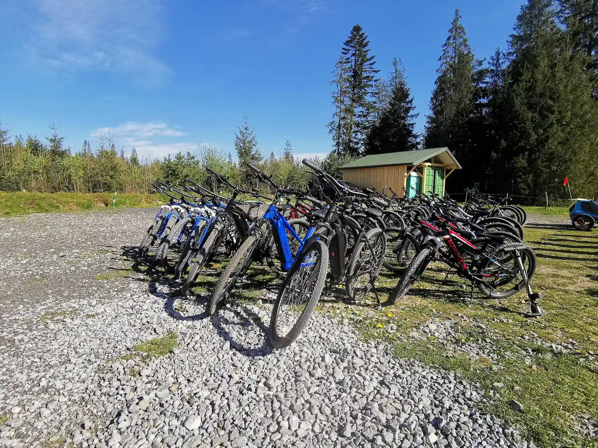 Mountain biking in Chochołowska Valley - Scene 4